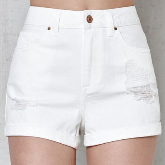 white mom shorts